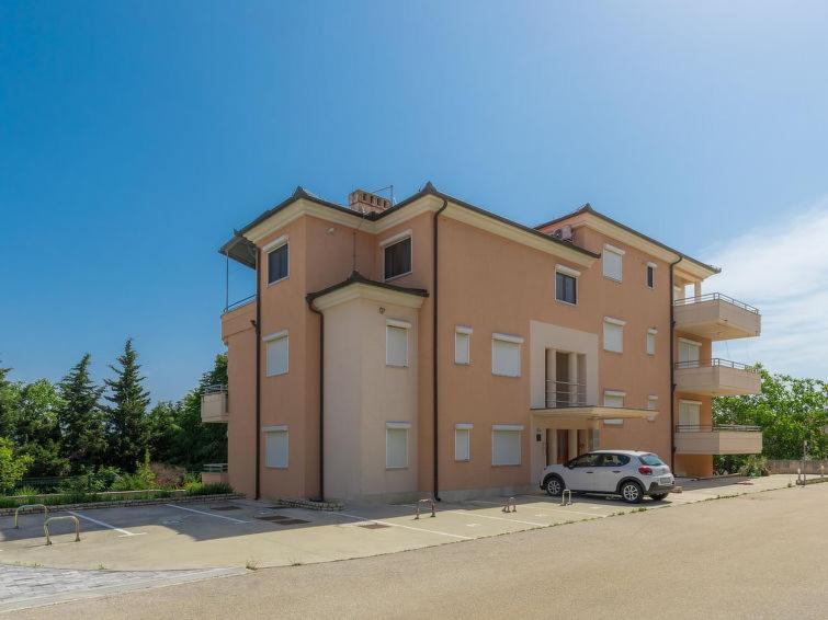 Apartment Matej Premantura Bagian luar foto