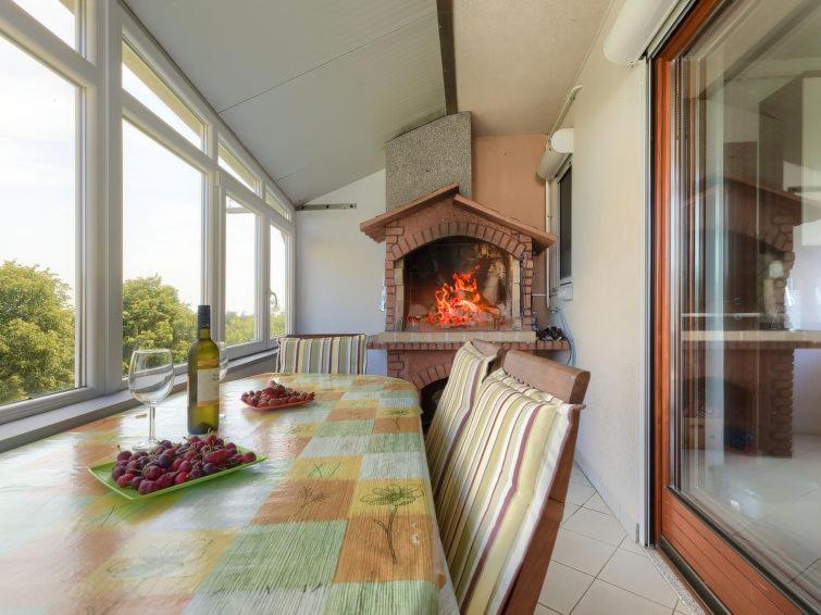 Apartment Matej Premantura Bagian luar foto